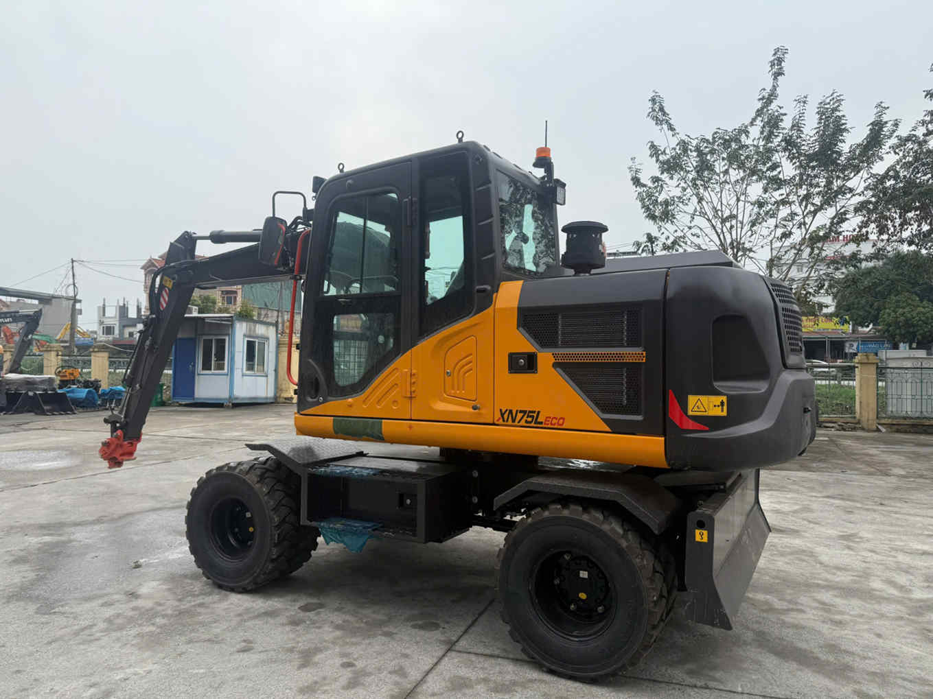 Máy xúc đào XINIU XN75LECO